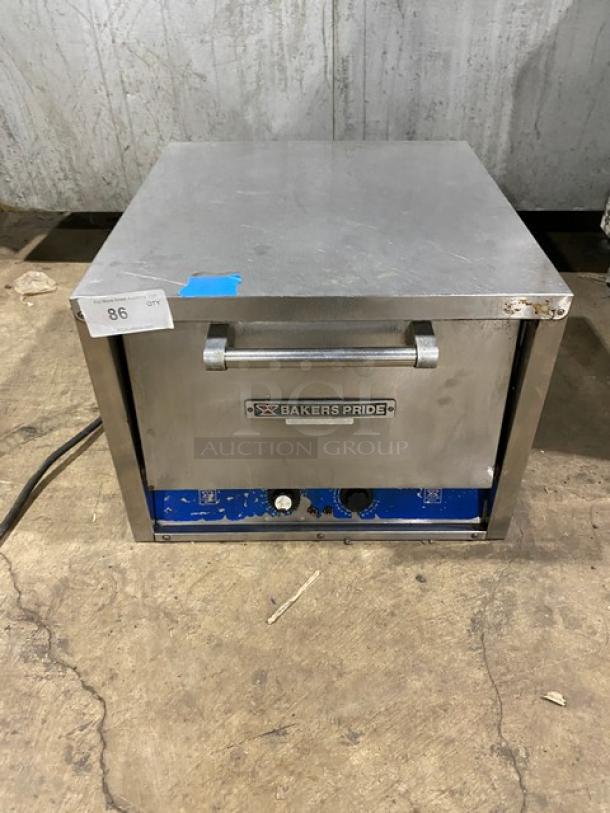 Bakers Pride P18 stainless steel countertop pizza oven, single chamber, double deck, 208/240V, used condition.