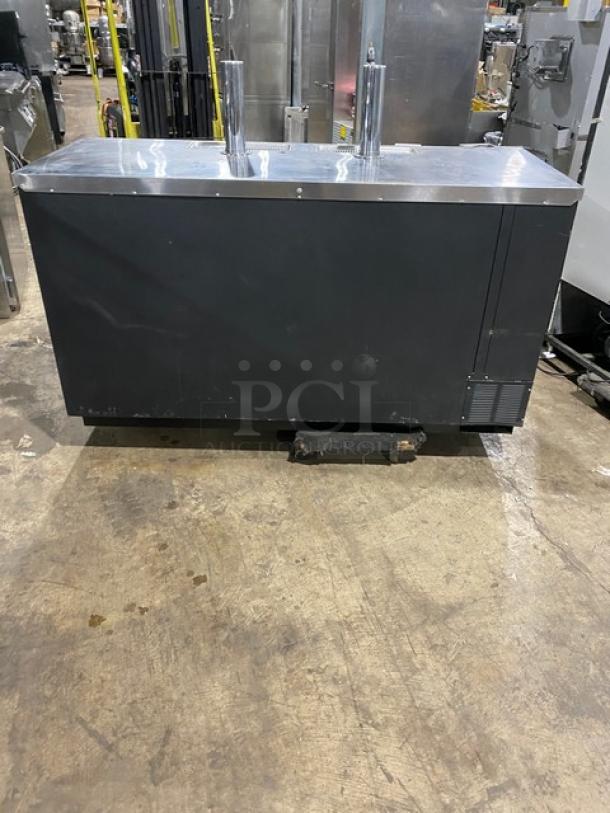 Beverage Air DD68 commercial kegerator with dual towers, 2 tap beer dispensers, 115V, used condition, Model DD68.
