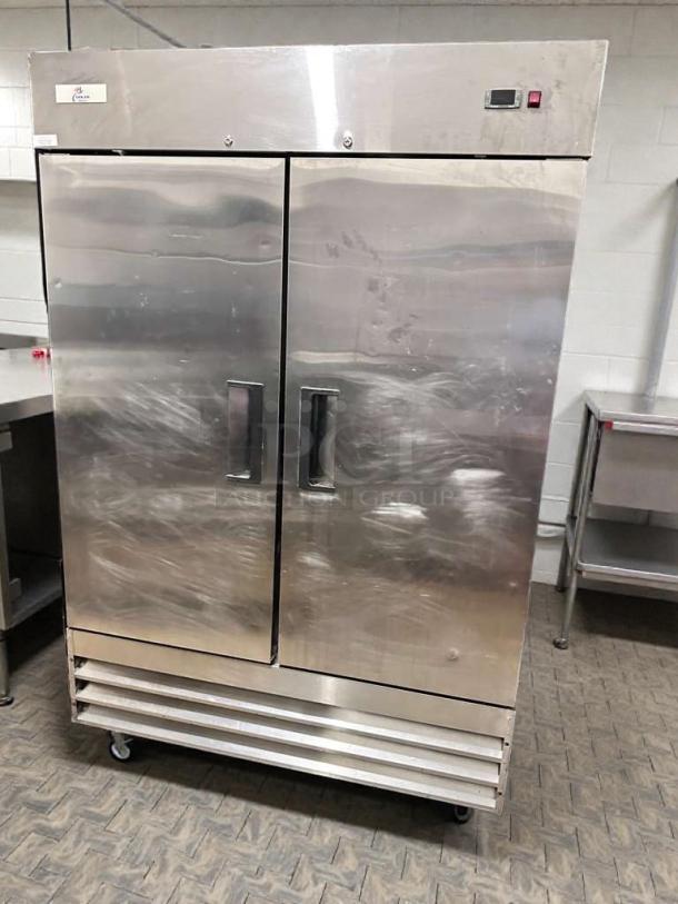Stainless steel double door commercial reach-in refrigerator, model COM-L-RFE-0376, UL listed, fully tested, excellent condition.