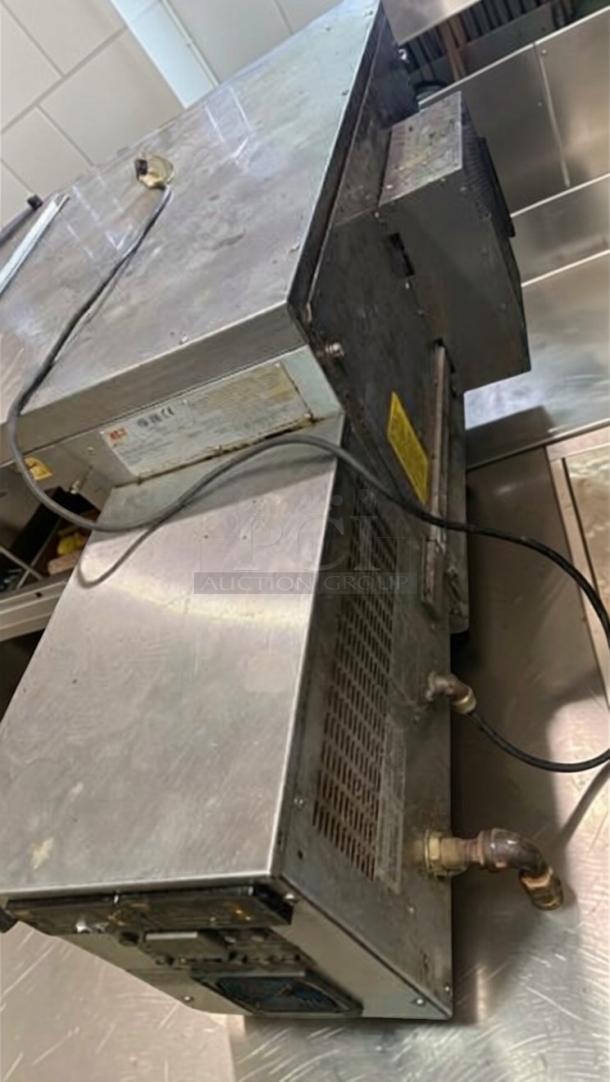 Middleby Marshall WOW! Conveyor Pizza Oven in outstanding condition, stainless steel, fully tested and operational.