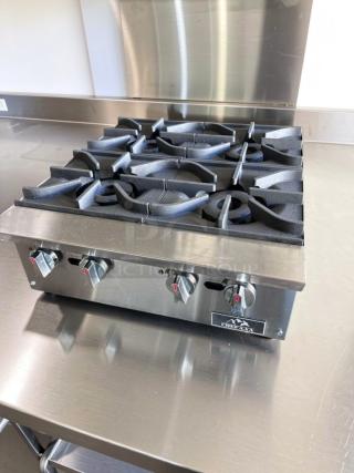 Crestware TCHPA24 gas hot plate, 4-burner, stainless steel, commercial countertop range, fully tested, in prime condition.