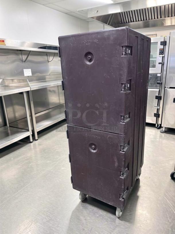 Cambro double-door insulated food transport cabinet in exceptional condition, model Camcarrier, with durable construction.