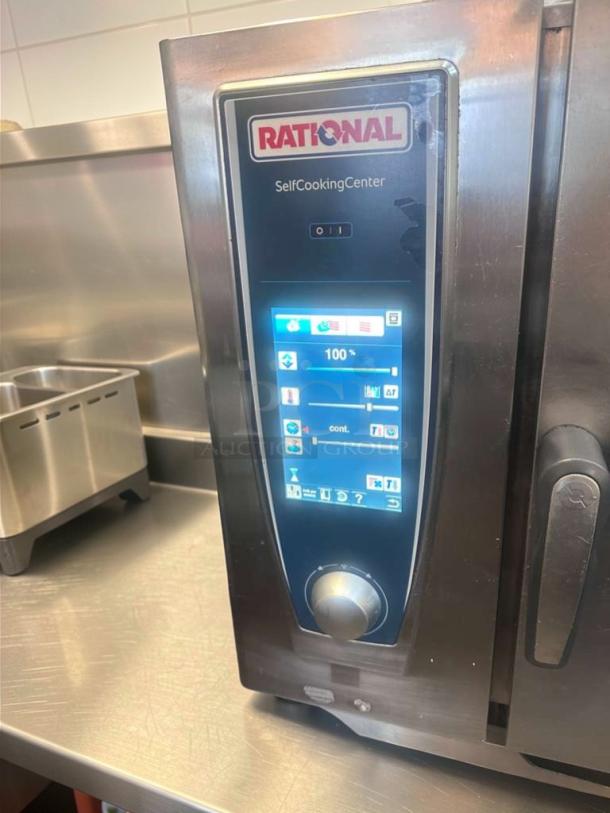 Rational SelfCookingCenter combi oven, stainless steel, touch controls, excellent condition, fully tested, model RAT-L-CMB-0636.