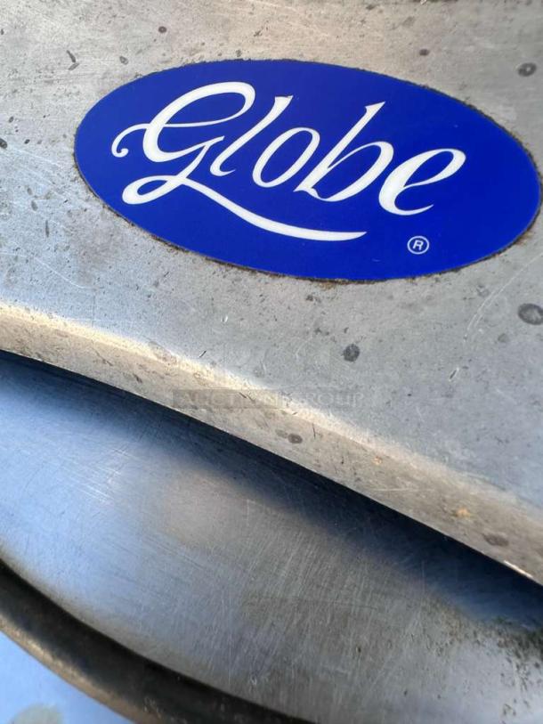 Globe GFP-500 commercial food prep machine, excellent condition, 115 V, NSF & UL certified, tested and working.