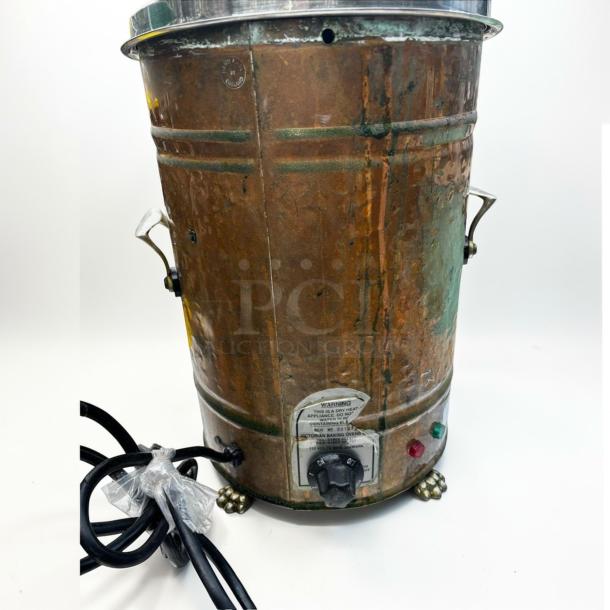 Victorian Baking Ovens Commercial Dry Heat Warmer, model OAS-M-WARM-0645, 800W, 110V, superior condition, fully operational.