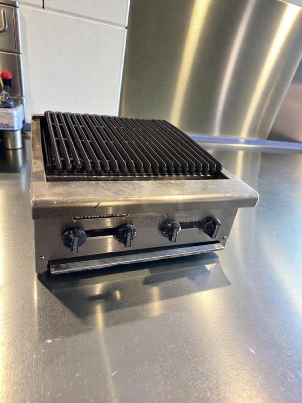 Commercial 4-burner gas charbroiler in outstanding condition, natural gas, stainless steel, fully tested operational.