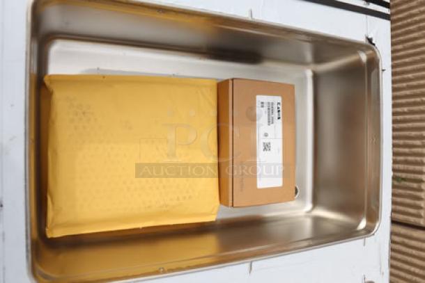 Advance Tabco SW-6E-240-BS hot food table, sealed well; may have minor scuffing. Serial: 000092674. Out of original packaging.