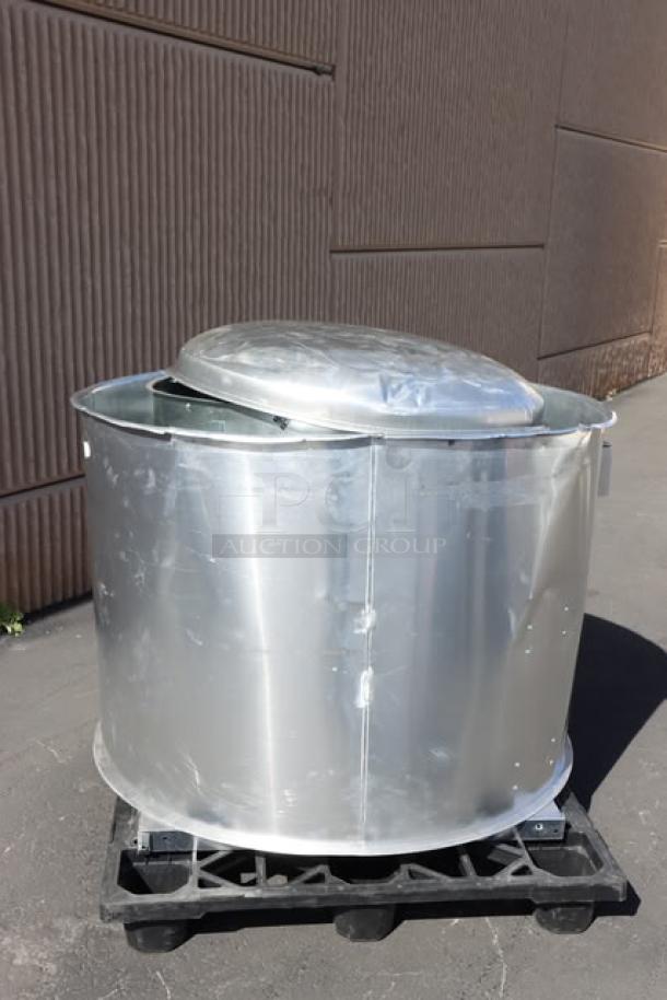 BRAND NEW SCRATCH-N-DENT NAKS 85B-6400-FF upblast exhaust fan, 6400 CFM, slight exterior dents, in working order.