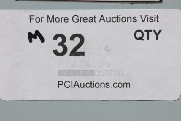 Alt text: "Auction label for Avantco Ice MC-H-530-A, showing item number 32 and PCIauctions.com website."