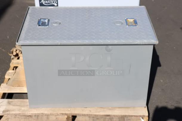 Regency GT35 70 lb. grease trap, scratch-n-dent, 35 GPM, 3" non-threaded connections, PDI certified.