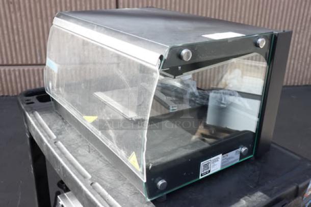 Avantco OAM1A 26" Black Countertop Merchandiser, LED lighting, 1 shelf, scratch-n-dent, no original packaging, S/N: 1608611170050.