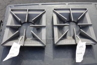 BRAND NEW Vulcan 00-925000 Grate 36 Inch, minor scuffing, two pieces, labels attached, out of original packaging.