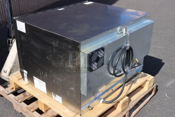 Cooking Performance Group COF-T4-M convection oven with moisture injection, stainless steel, 4 tray capacity, electric, 208-240V, 5600W.