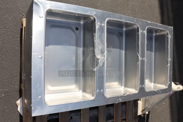 Brand new Eagle Group SPHT3 portable steam table, three pan, sealed well, 120V, light scratch-n-dent, S/N: 2512100075.