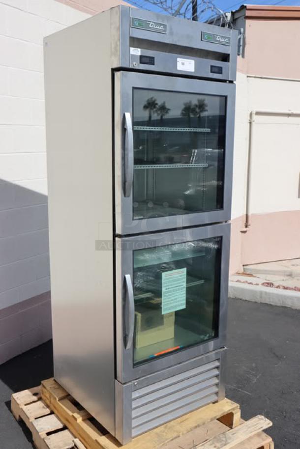 Brand new True T-23DT-G-HC~FGD01 27" bottom-mounted glass half door refrigerator/freezer. Includes 3 adjustable shelves. Minor scuffs.