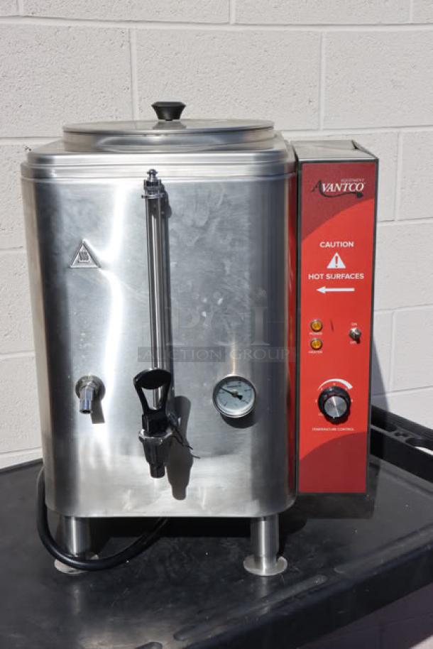 Brand new Avantco HWD10D 10-gallon hot water dispenser. 208/240V, 7,000W. Minor scratches/dents possible. Serial: 20250600107.