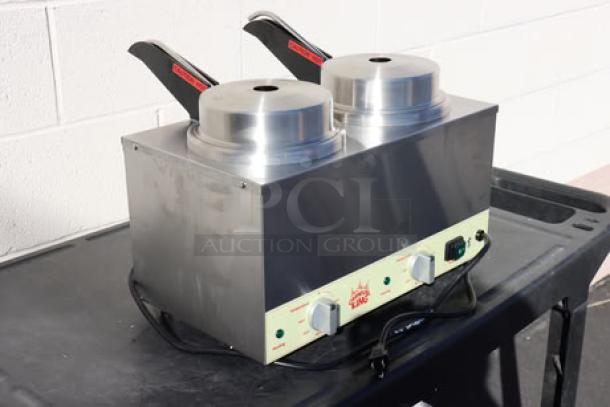 Carnival King HSPW35DBL Double 3.5 Qt. Warmer with heated spouts, pumps, and adjustable controls. Model: HSPW35DBL.