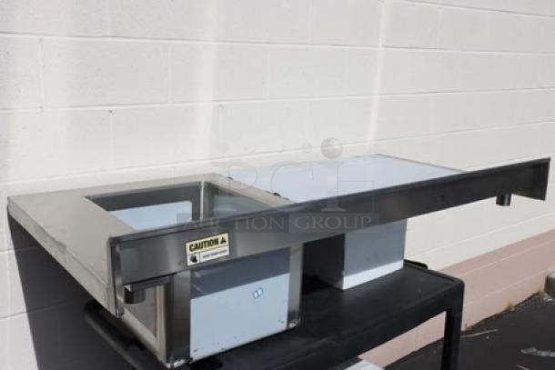 Regency 600ST3060R stainless steel work table, 30" x 60", with right sink, cross bracing, caution label. Brand new.