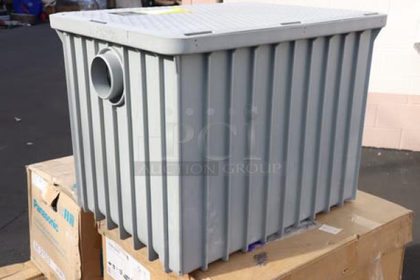 BRAND NEW Endura 3950A04 50 GPM grease trap with 4" hub, out of packaging, model 3950A04(S), 100 lb. capacity.