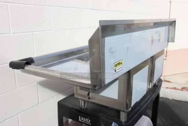 Regency 600S2171718R stainless steel commercial sink, two 17"x17"x12" compartments, right drainboard, new condition.