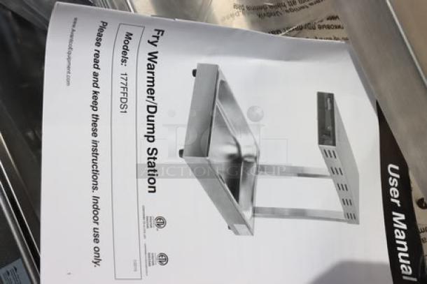 "Avantco FFDS-1 infrared French fry warmer, 1000W, 120V, new, with damaged packaging. User manual visible."