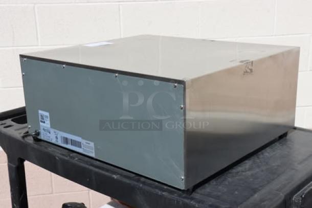 Avantco BW32 stainless steel bun warmer, 120V, 450W. Brand new with minor dents on sides. Model BW32M, S/N: CK-240741R-093.