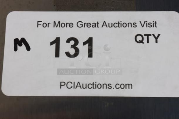 Avantco BW32 Bun Warmer, stainless steel, minor side dents, 120V, 450W, S/N: CK-240741R-093. Auction sticker reads "M 131, PCIauctions.com".