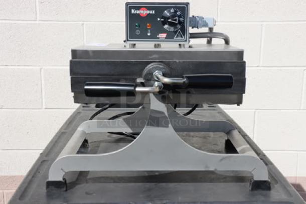 Krampouz WECCBEAT 4"x6" Brussels-style swivel waffle maker, new, 2600W, stainless steel, no original packaging.