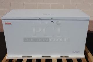 Brand new Galaxy CF16HC commercial chest freezer, 15.9 cu. ft., minor dent on right air vent, model CF16HC, white.