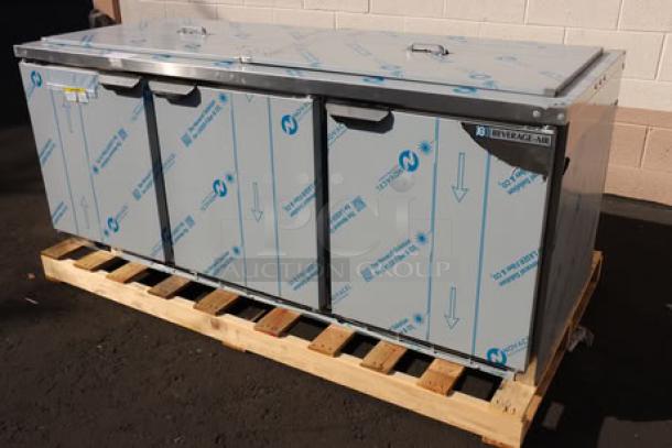 Beverage-Air SPE72HC-S 72" stainless steel refrigerated salad bar, 115V, 9/10 condition, minor dent on right side panel.