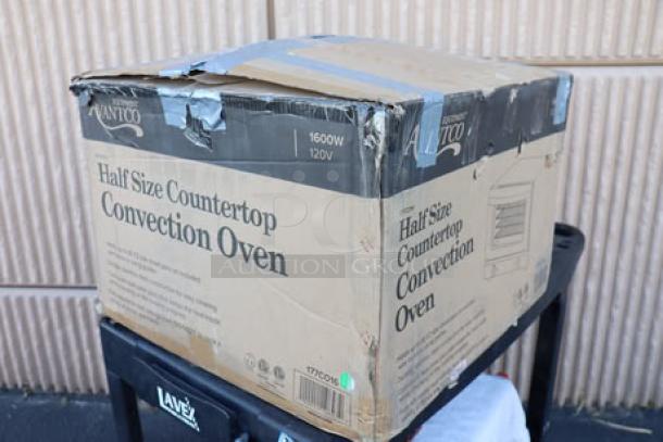 Avantco CO-16 Convection Oven in box, 1.5 cu. ft., 1,600W, 120V, new, box damaged, serial C016D25110046.