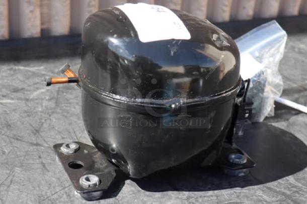 Brand new Avantco 17817638 compressor for various series. Out of original packaging, serial D51007NS2910126.