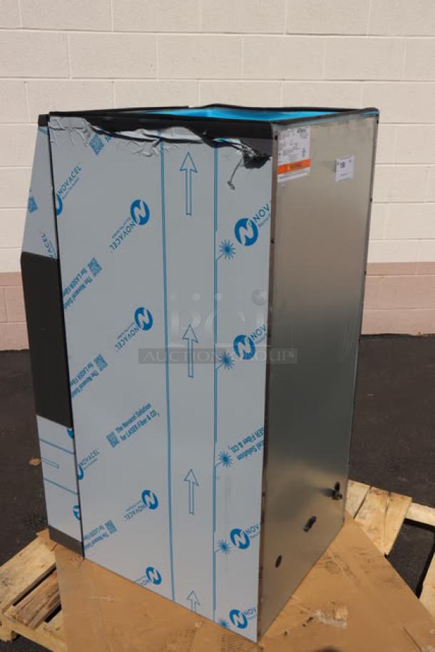 Manitowoc SPA162-161 22" Touchless Hotel Ice Dispenser in packaging. Brand new scratch-n-dent condition. Model SPA162-161.