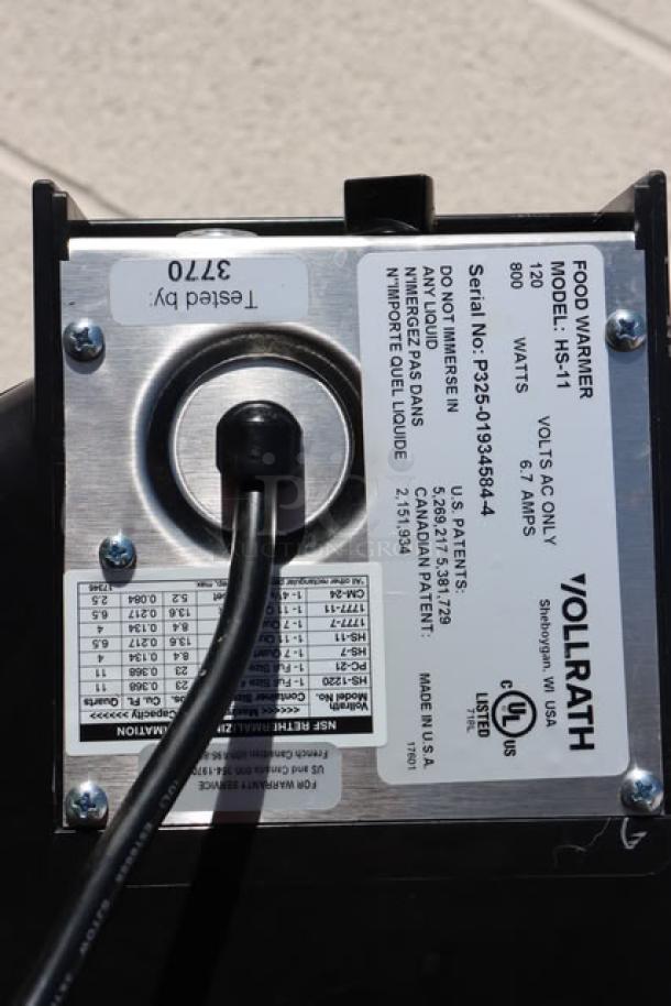 BRAND NEW Vollrath HS-11 11 Qt. Heat 'n Serve Rethermalizer, 120V, 800W, S/N: P325-01934584-4, label shows model and specs.