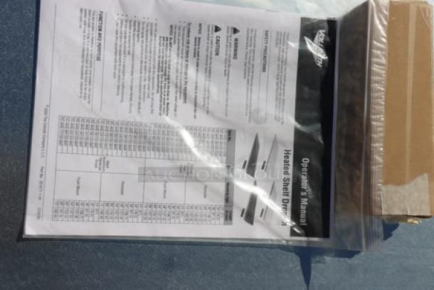 BRAND NEW SCRATCH-N-DENT! Vollrath FC-4HS-36120-BKF 36" x 25" drop-in heated shelf warmer with operator's manual, 120V, 468W.