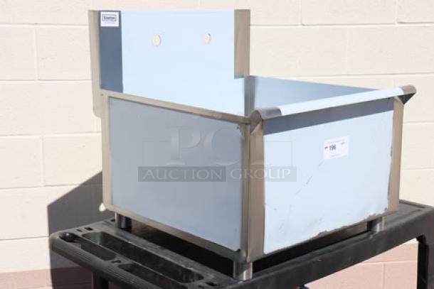 Steelton Model 522US12424 bin, brand new scratch-n-dent, visible structural steel frame, light blue panel, minor blemishes.