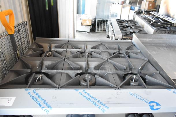 BRAND NEW Vulcan 72SS-6B36GTN 6 Burner 72" Natural Gas Range; 36" Griddle, 2 Ovens, 310,000 BTU, Scratch and Dent.