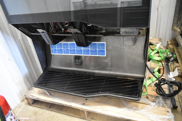 2022 Scotsman NH0622A-1B ice head on Lancer TP30 beverage dispenser. Stainless steel, touchscreen, automatic agitation, 115V.