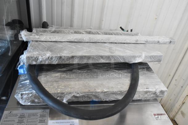 BRAND NEW 2024 Cooking Performance Group 24" 4-Burner Electric Range, Model 351ER24SD, with scratch and dent condition.