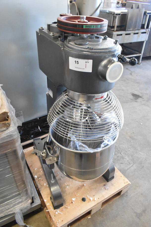 Brand new Avantco 177MX40H 40 Qt planetary dough mixer with bowl, guard, paddle, whisk, hook, 240V, 1 phase.