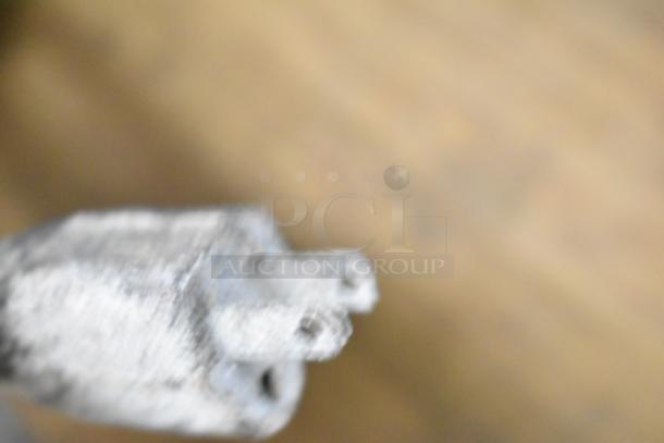 Globe 79 Commercial Countertop Meat Saw, 115V, 1 Phase.