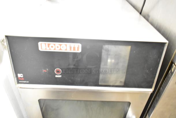 2021 Blodgett BLCT6E/CS CPE 1.06 commercial combi oven, electric, stainless steel, 208/240V, on/off button visible.