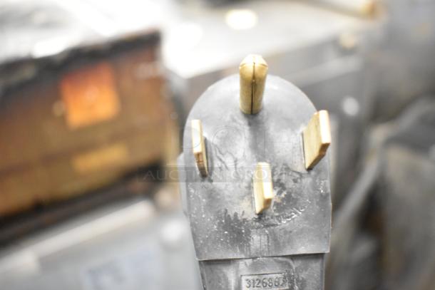 Hobart LXIH commercial undercounter dishwasher plug, 120/208-240V, 1 phase, model LXIH.