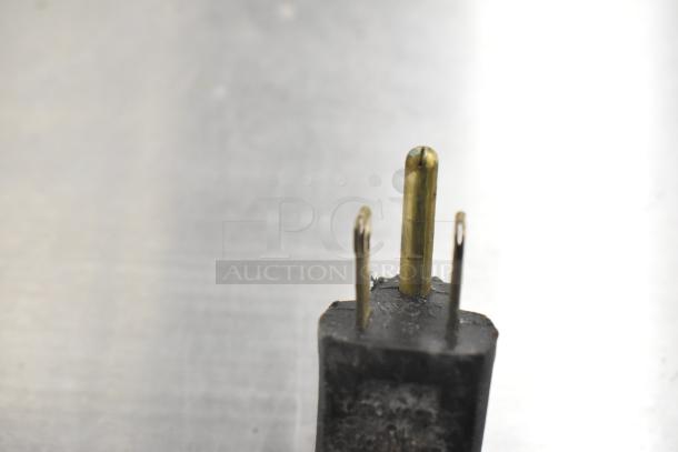 Carter Hoffmann MC212S Holding Bin; 120V, 1 phase. Black power plug detail, metal prongs visible.