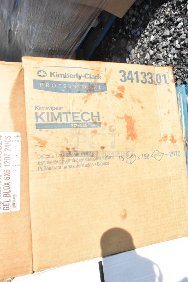Kimberly-Clark Kimtech box labeled for delicate task wipes, slightly stained, model 34133, includes 2970 wipes.