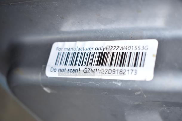 Templeton Commercial Countertop Microwave Oven, 120 Volts, 1 Phase. Manufacturer label indicates model H222W4015S3G.