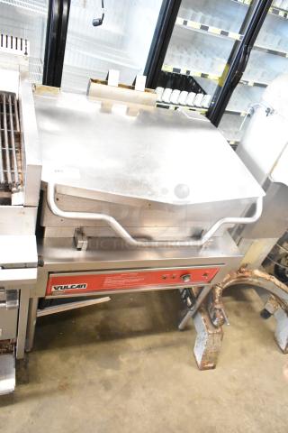 Vulcan Commercial Floor Style Braising Pan.