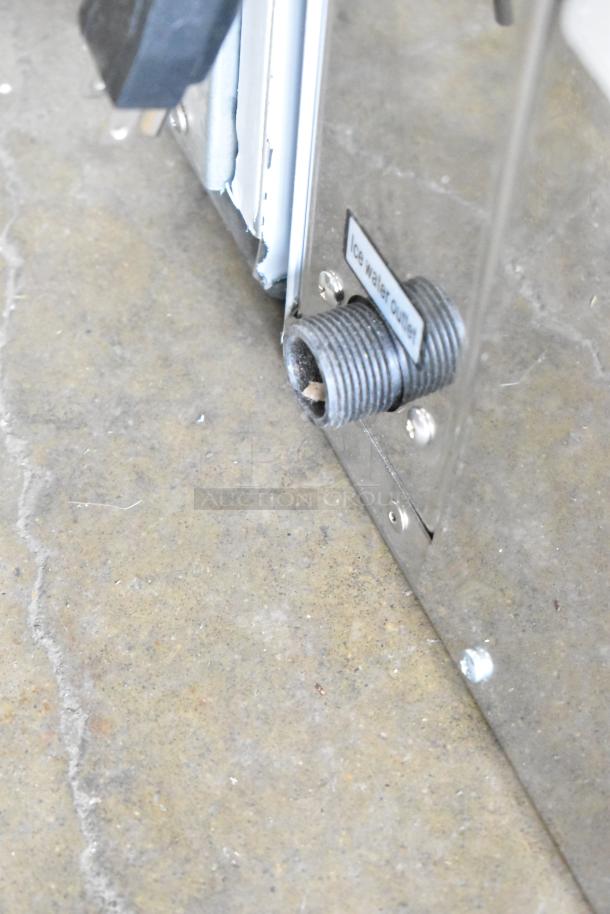 Brand new Avantco 194MCH430A ice machine; scratches present. Features a 400 lb half-cube capacity, 115V, 1 phase. Test label visible.