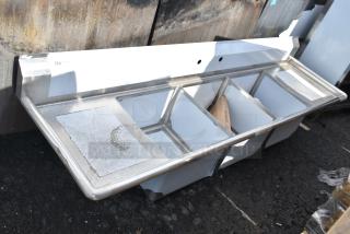 Brand new Steelton 522CS31818LR 90" 18-gauge stainless steel commercial sink with three 18" x 18" x 12" bowls, two drainboards.