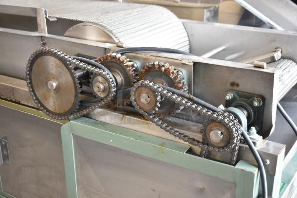 Lenin commercial floor style gas-powered chip fryer conveyor, 220,000 BTU, visible gear mechanism, on commercial casters.